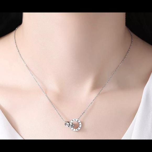 NEW! Roman Numeral Necklace - Picture 3 of 3